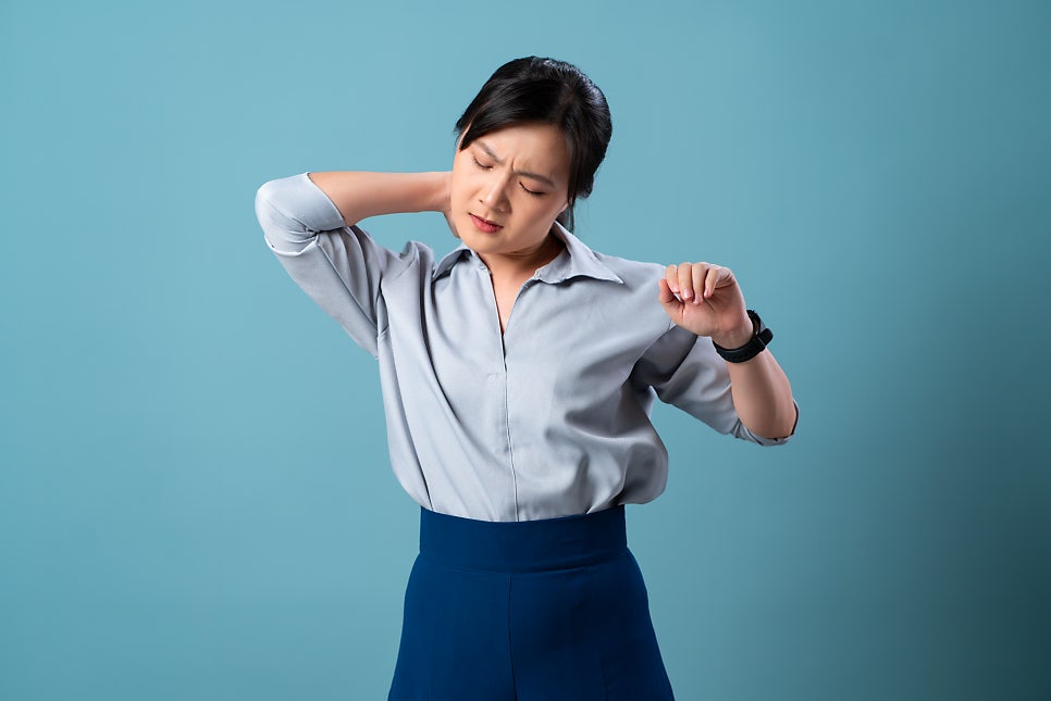 서울대입구역한의원 추나요법이 특별한 이유? 단순 자세 교정을 넘어 전신 균형까지!